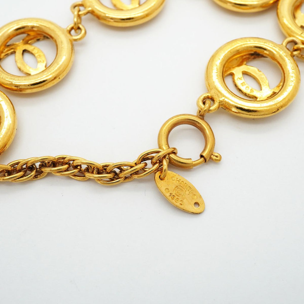 Chanel Bracelet Vintage CC Logo Round Circle Gold Plated — view 4