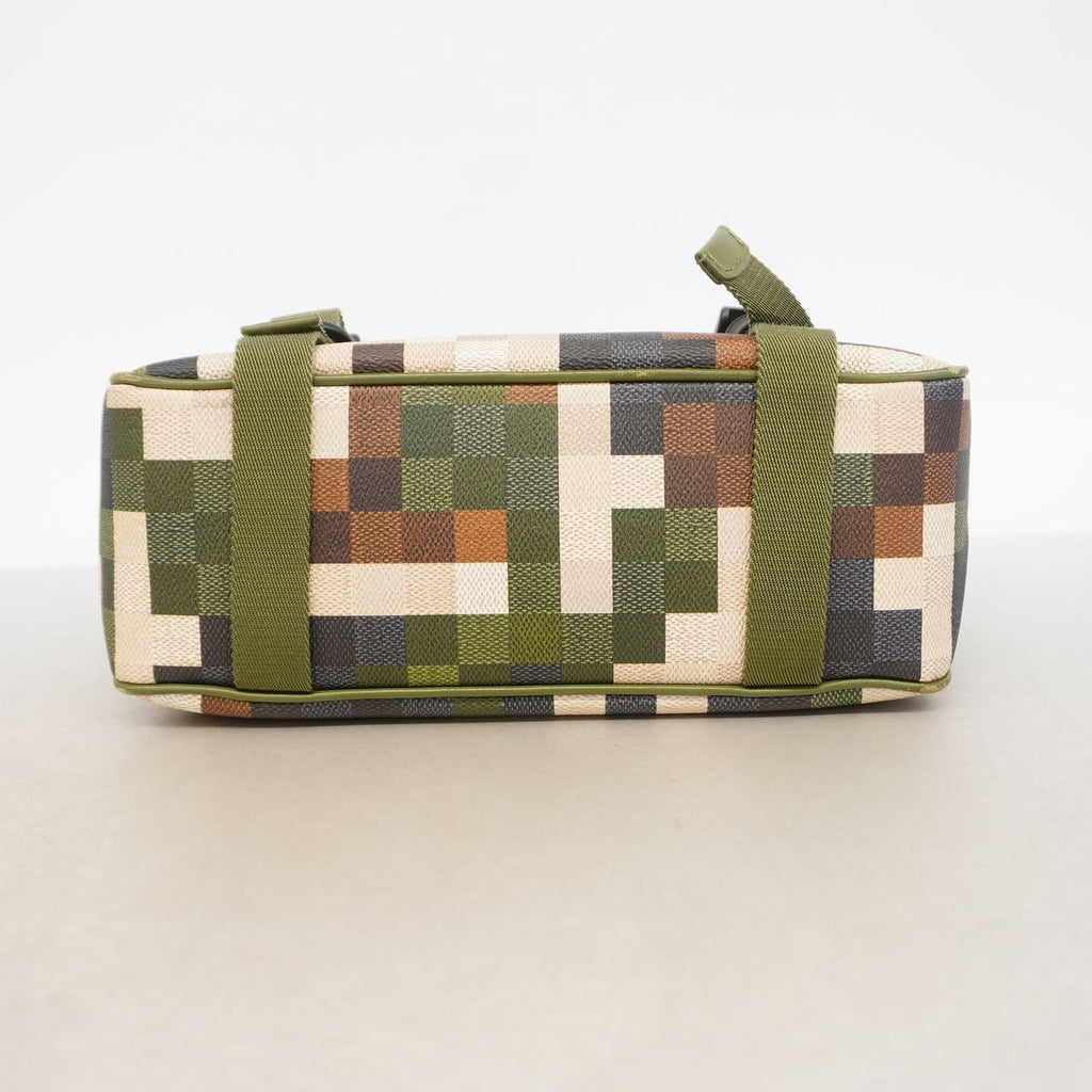 Louis Vuitton Shoulder Bag Damoflage LV Trail Messenger Green — view 3