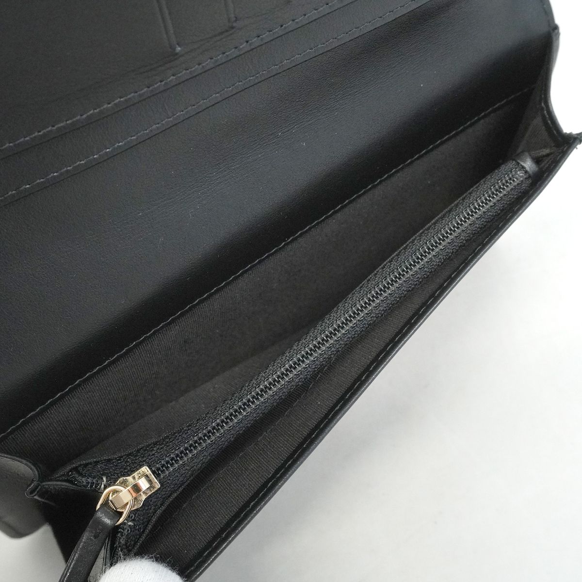 Chanel Wallet Boy Caviar Leather Black Gold — view 7
