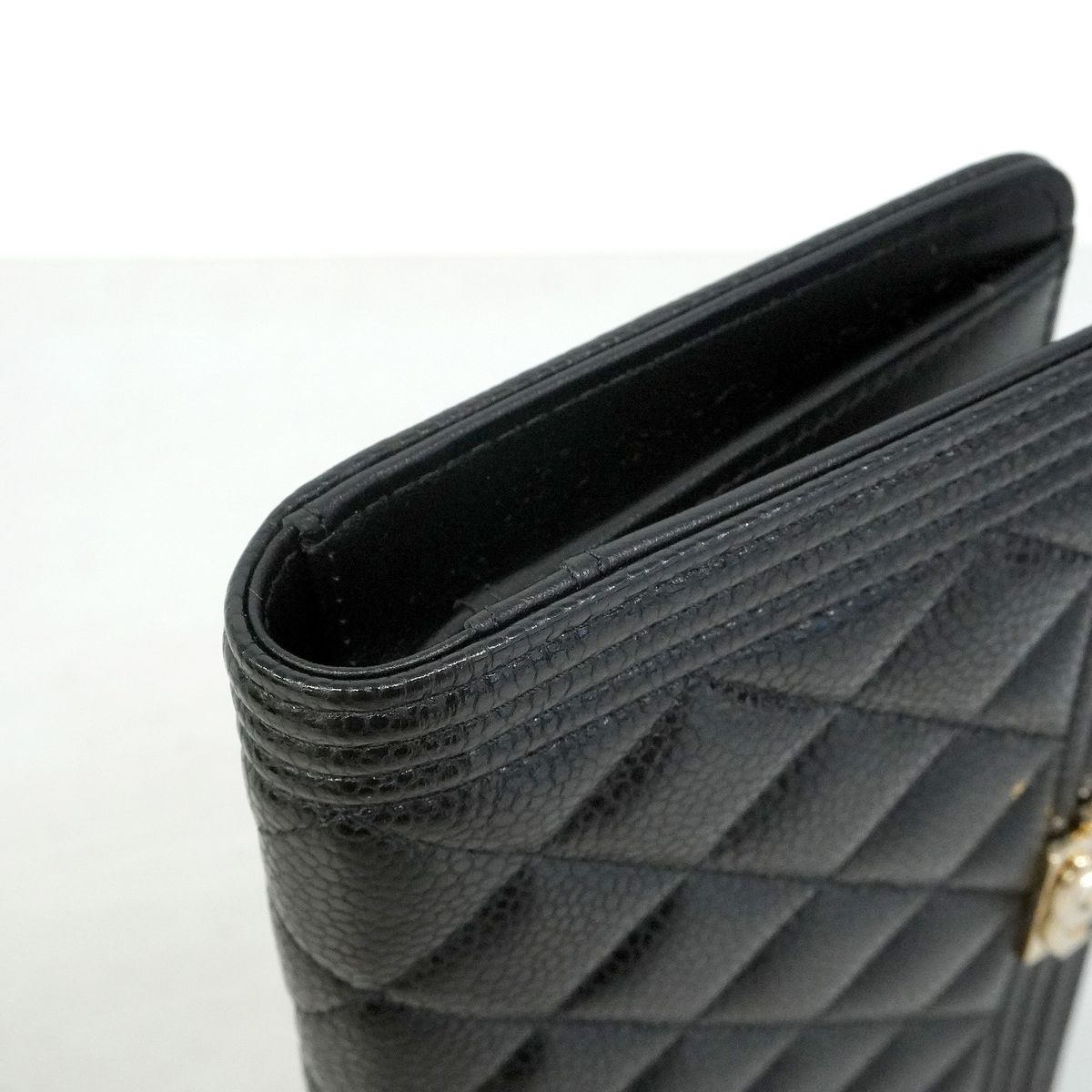 Chanel Wallet Boy Caviar Leather Black Gold — view 6