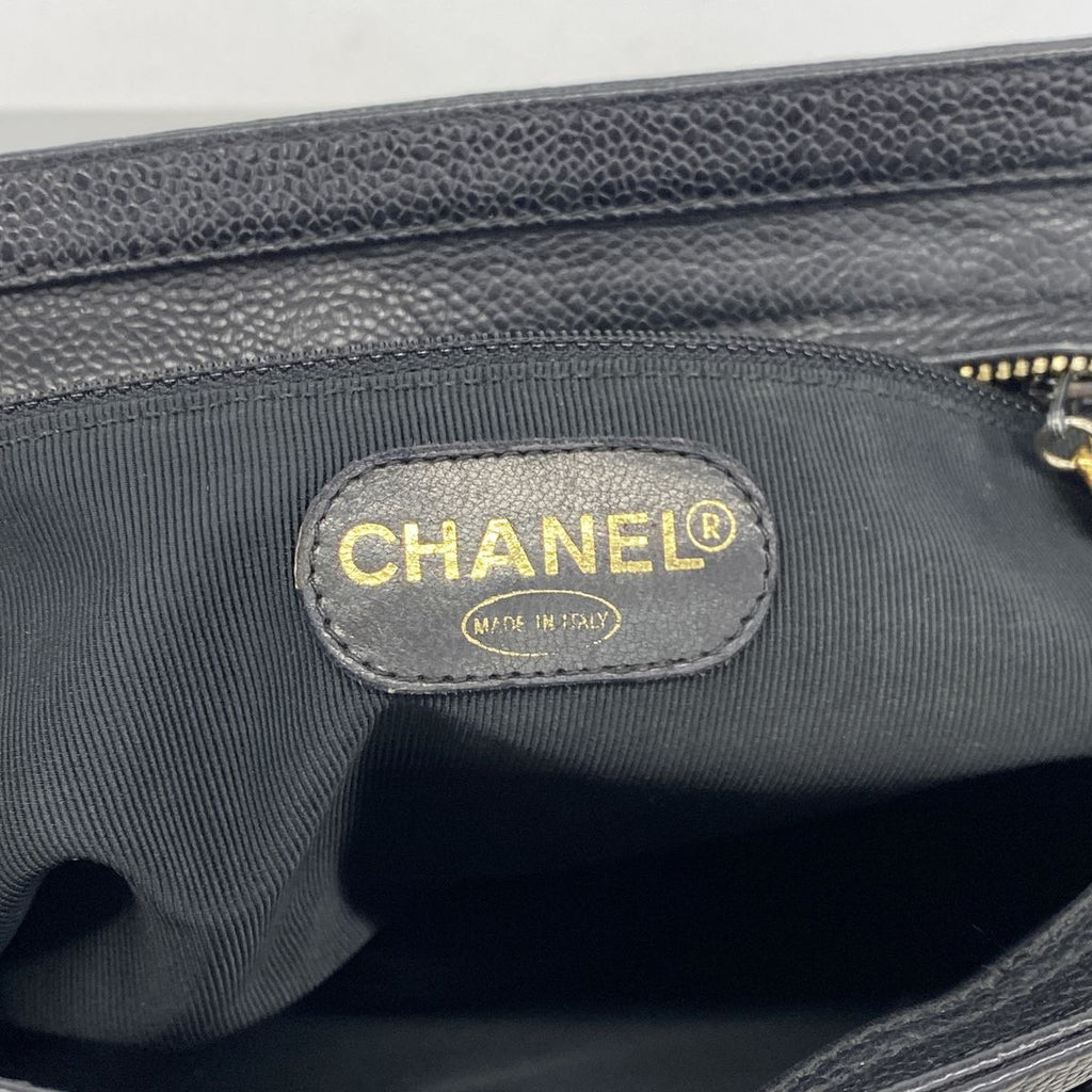 Chanel Shoulder Bag Triple Coco Caviar Leather Black Gold — view 5