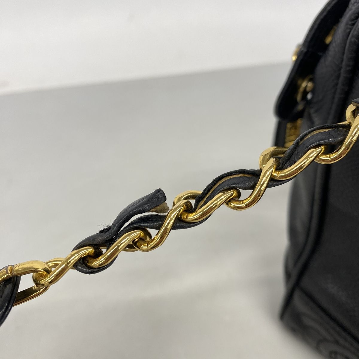 Chanel Shoulder Bag Triple Coco Caviar Leather Black Gold — view 8