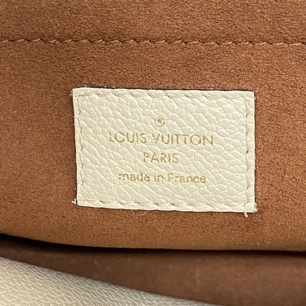 Louis Vuitton Handbag Monogram Empreinte Montaigne BB Cream 2-Way Bag — view 5