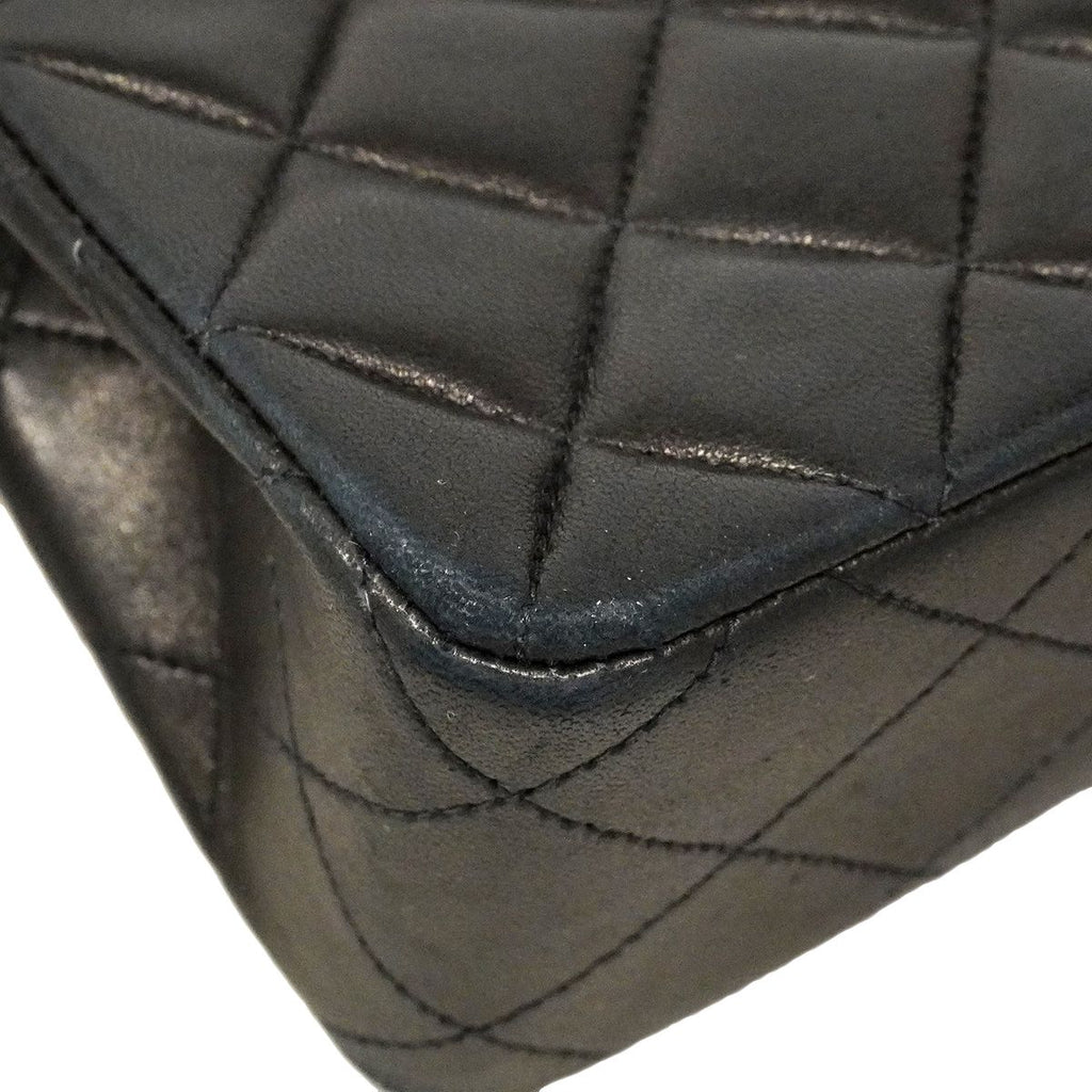 Chanel Shoulder Bag Quilted Lambskin Black Gold — view 8