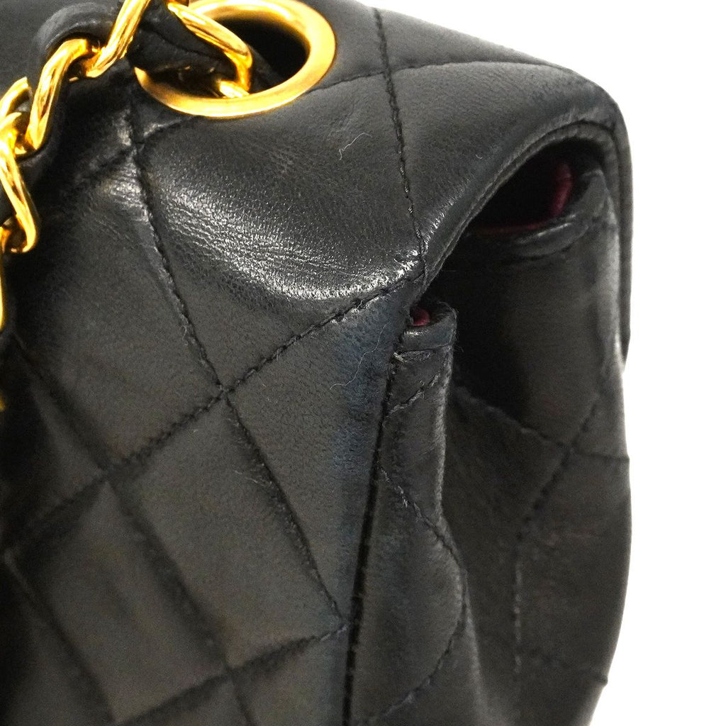 Chanel Shoulder Bag Quilted Lambskin Black Gold — view 6