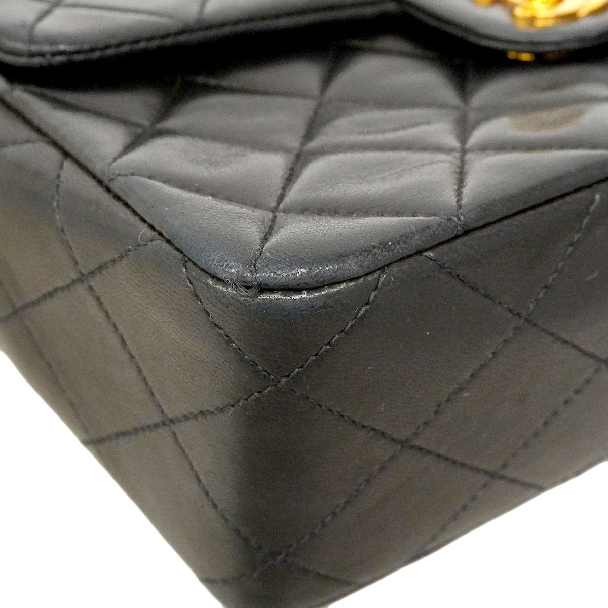 Chanel Shoulder Bag Quilted Lambskin Black Gold — view 7