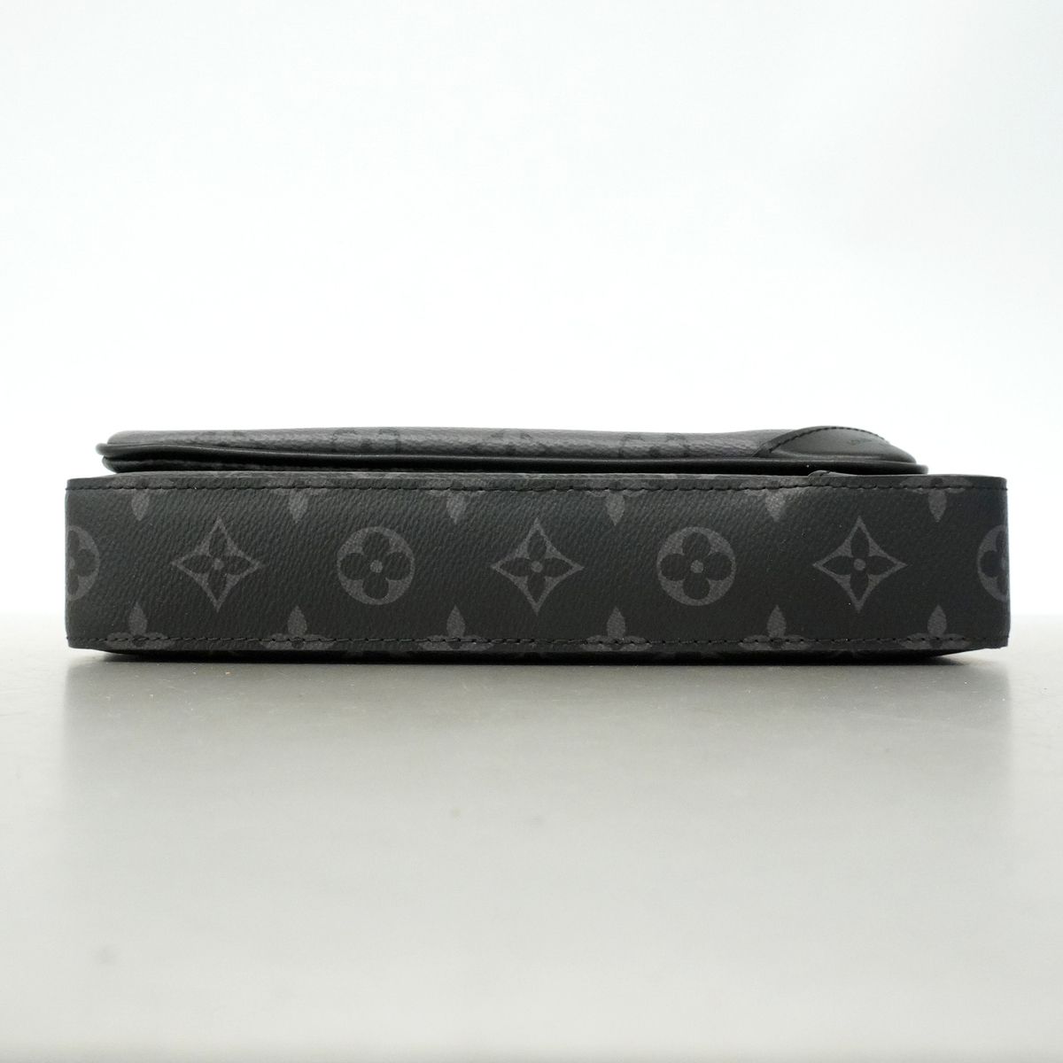 Louis Vuitton Shoulder Bag Monogram Eclipse Reverse Trio Messenger Black Gray — view 3