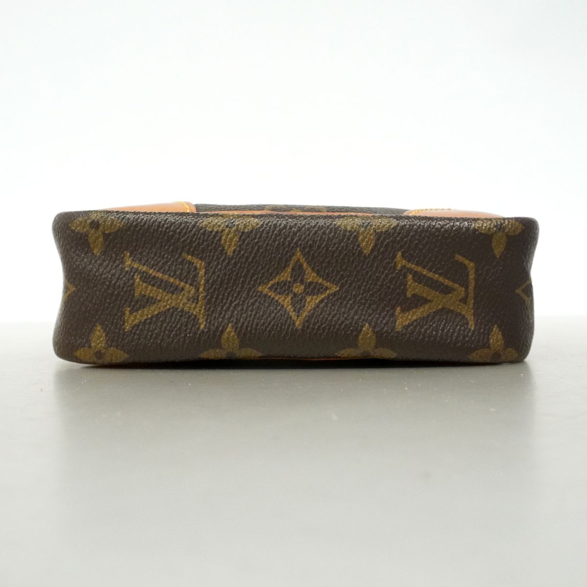 Louis Vuitton Shoulder Bag Monogram Danube Brown — view 3