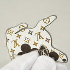 Louis Vuitton Key Holder Charm Bijou Sac LV Dog White Keychain — view 7