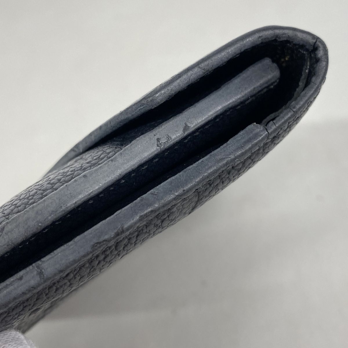 Louis Vuitton Trifold Wallet Monogram Empreinte Portefeuille Victorine Noir — view 6