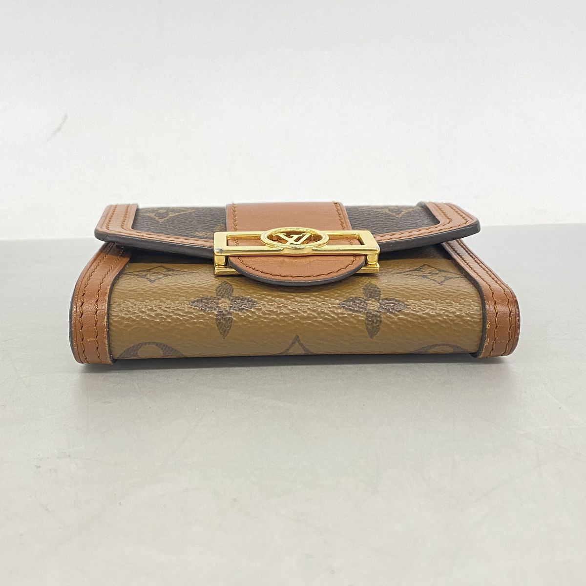 Louis Vuitton Trifold Wallet Monogram Reverse Portefeuille Dauphine Compact — view 2