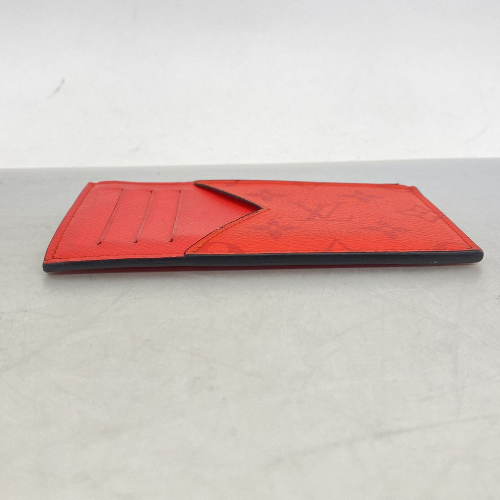 Louis Vuitton Taigarama Coin Card Holder Rouge — view 2