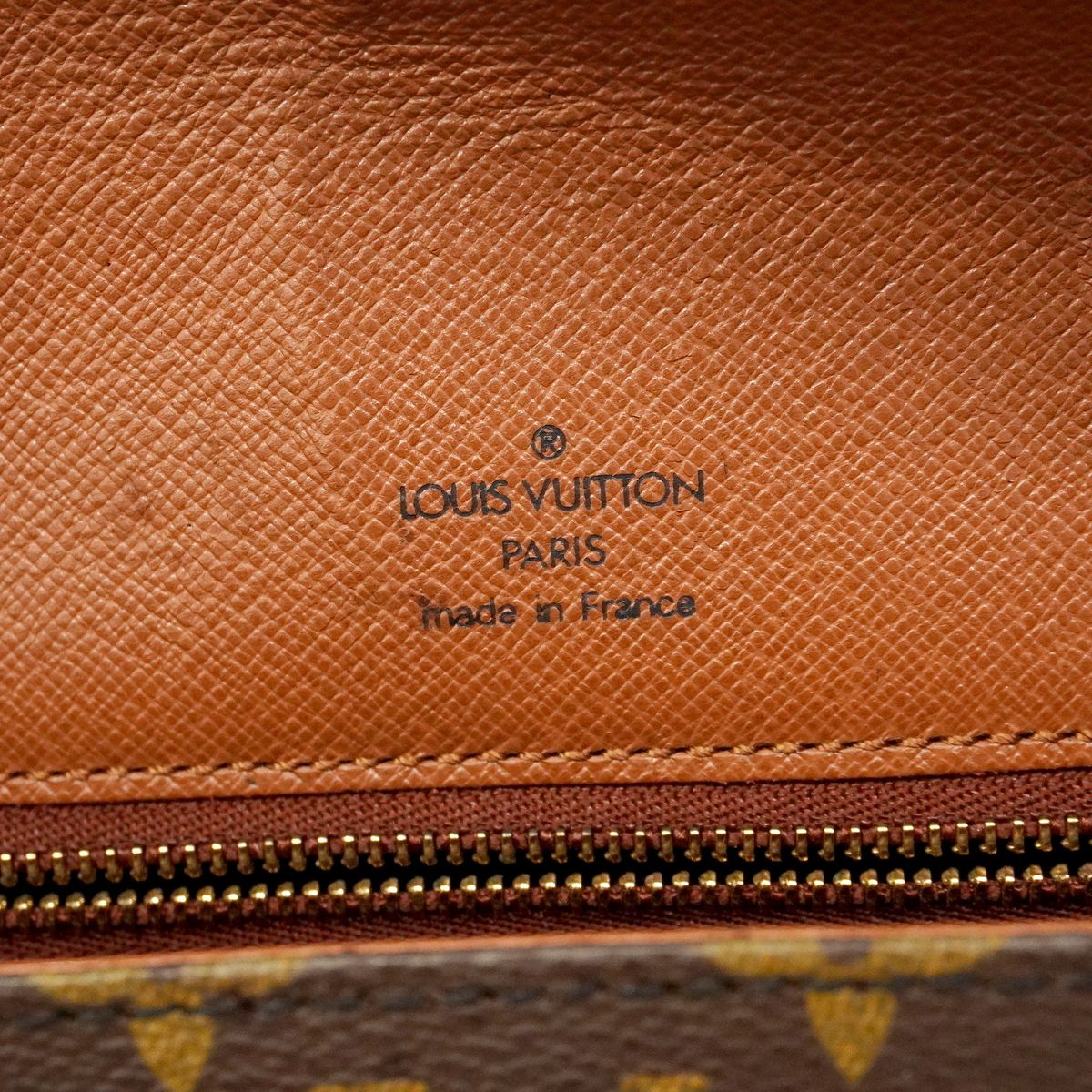 Louis Vuitton Shoulder Bag Monogram Saint-cloud GM Brown — view 5