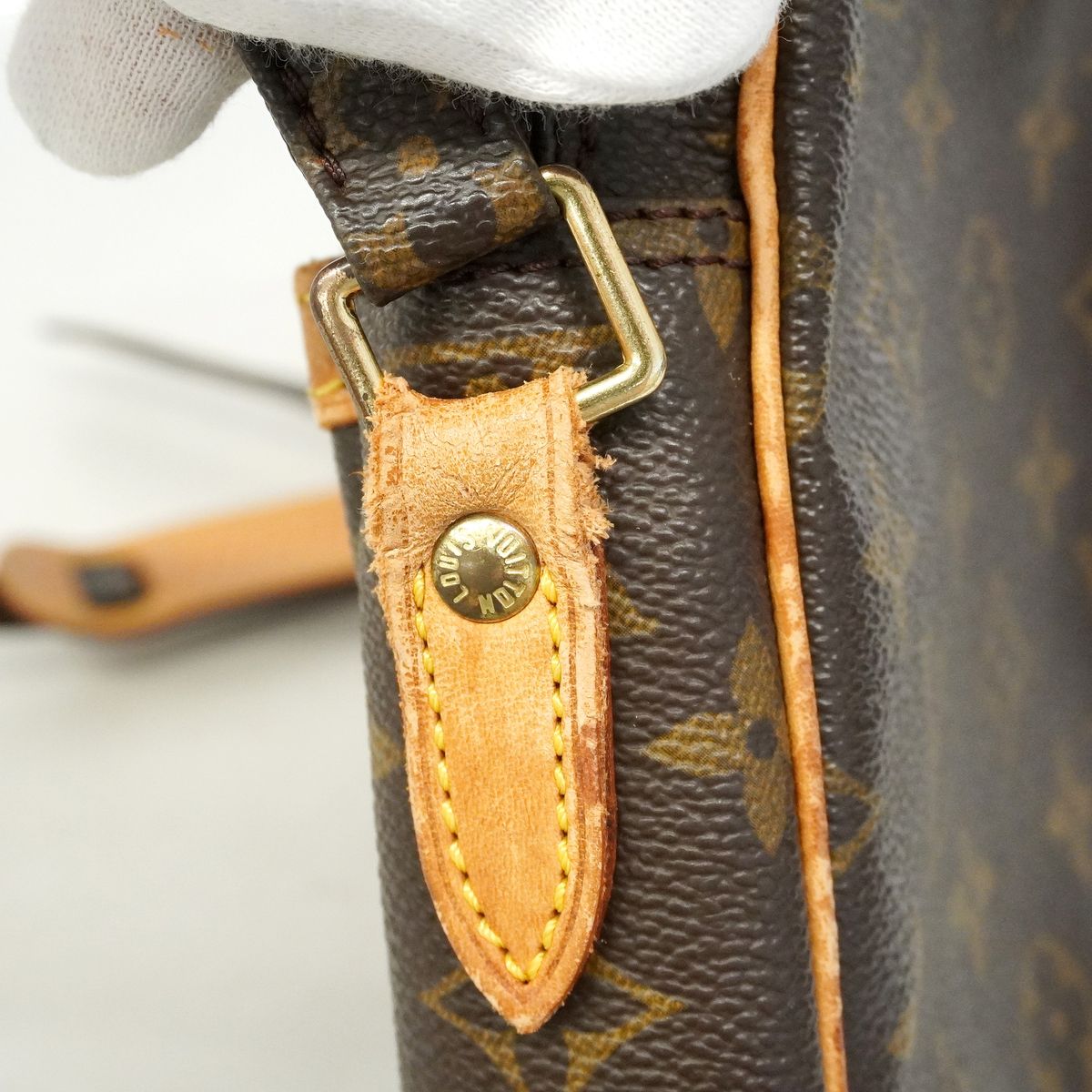 Louis Vuitton Shoulder Bag Monogram Danube Brown — view 7