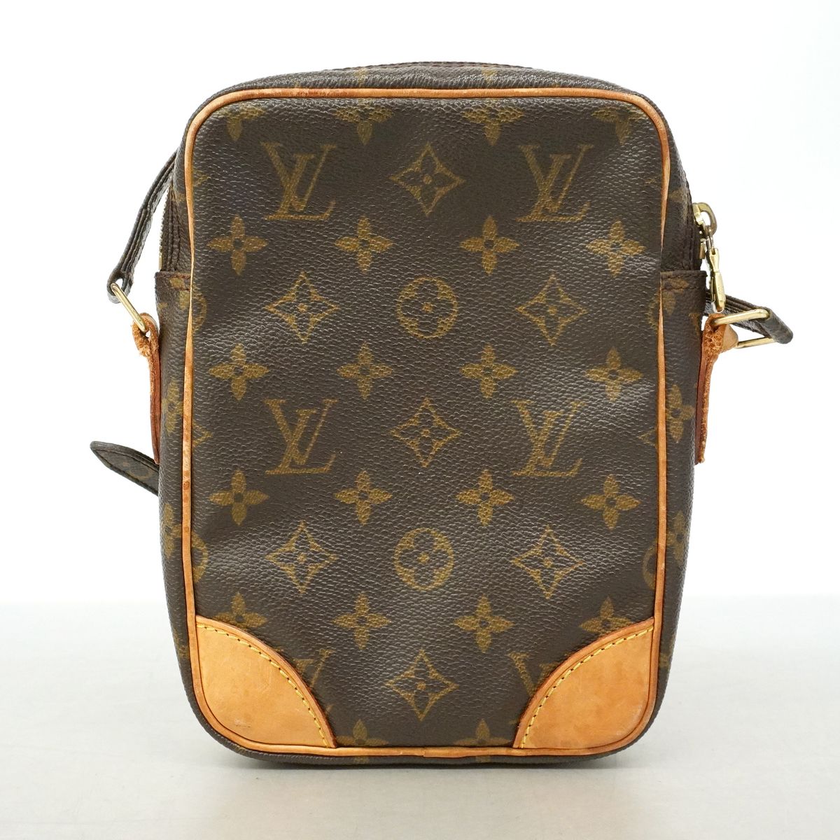Louis Vuitton Shoulder Bag Monogram Danube Brown — view 8