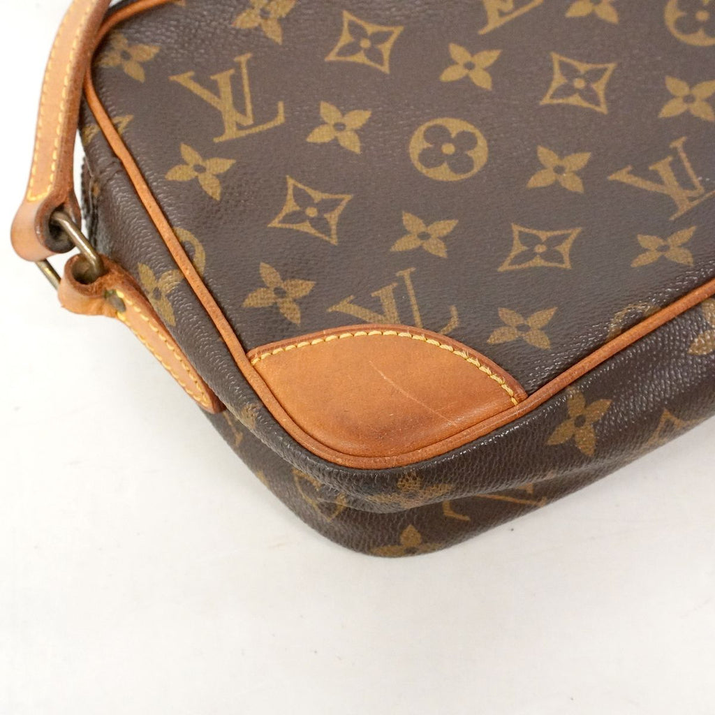 Louis Vuitton Shoulder Bag Monogram Trocadero 23 Brown — view 6