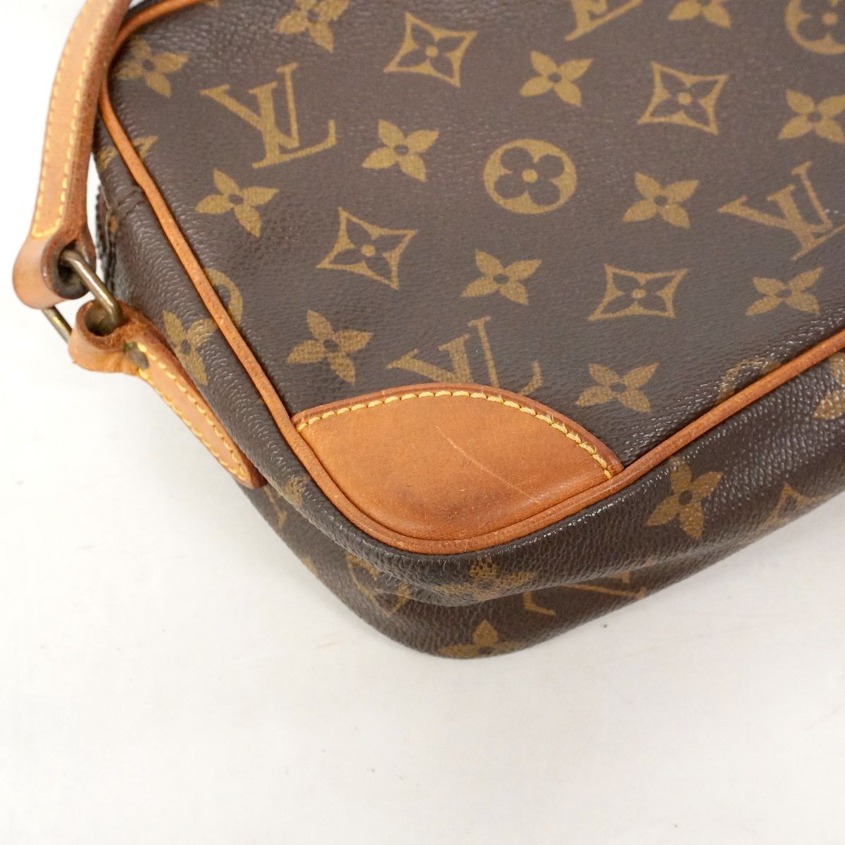 Louis Vuitton Shoulder Bag Monogram Trocadero 23 Brown — view 6