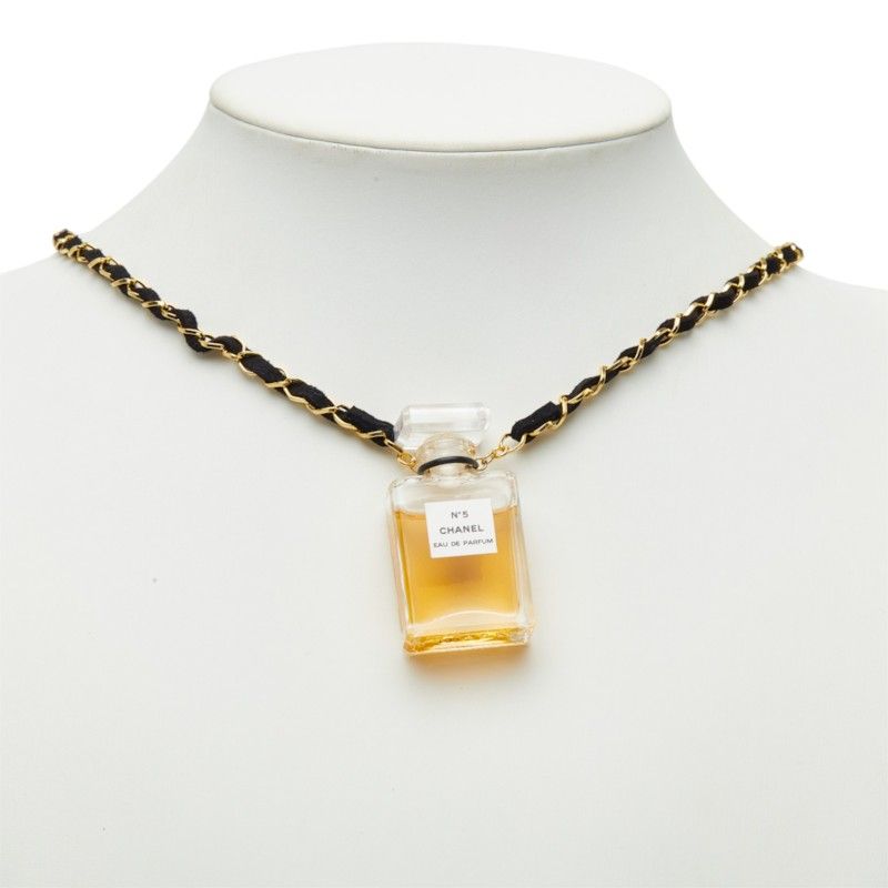 Chanel No. 5 Audu Parfum Perfume Bottle Chain Pendant Gold Black Plated Necklace — view 7