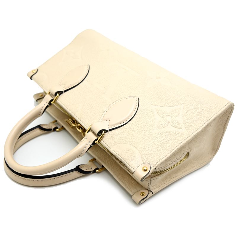 Louis Vuitton Shoulder Bag — view 3