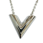 Louis Vuitton Necklace Essential V LV Circle Logo Silver — view 3