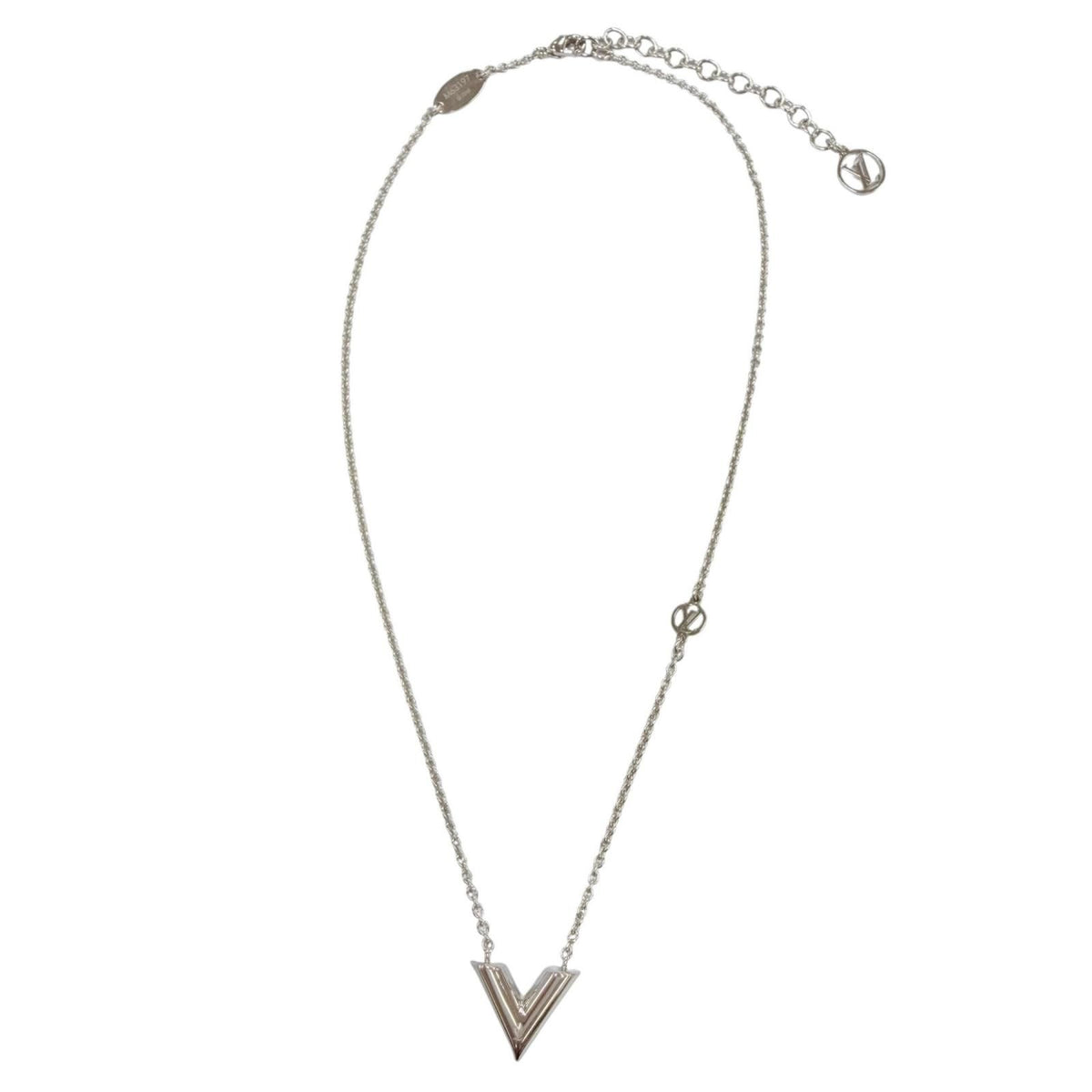 Louis Vuitton Necklace Essential V LV Circle Logo Silver — view 4