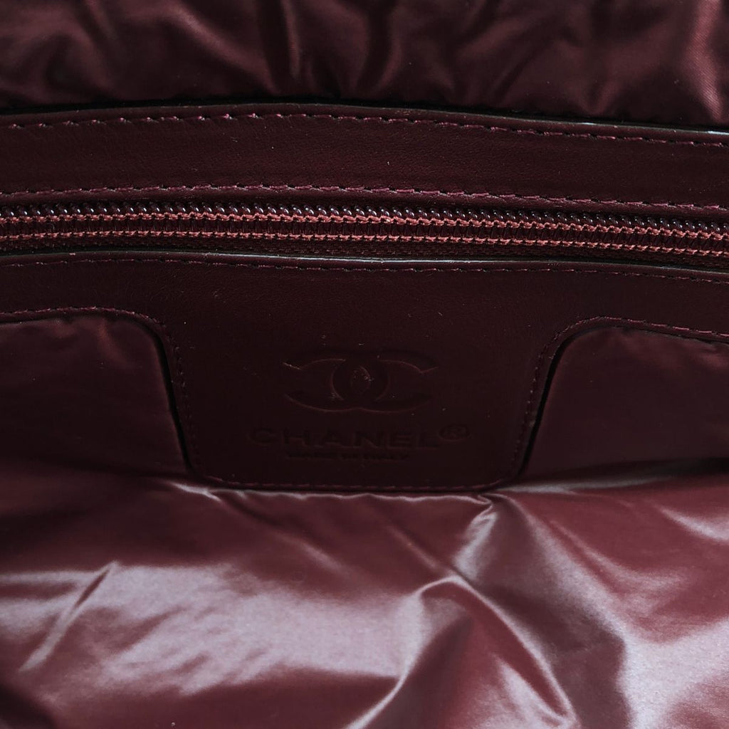 Chanel Coco Cocoon Boston Bag Black — view 4