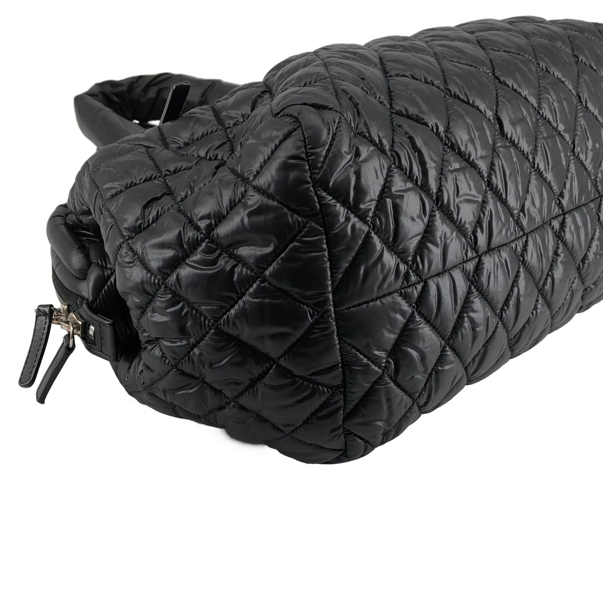 Chanel Coco Cocoon Boston Bag Black — view 6