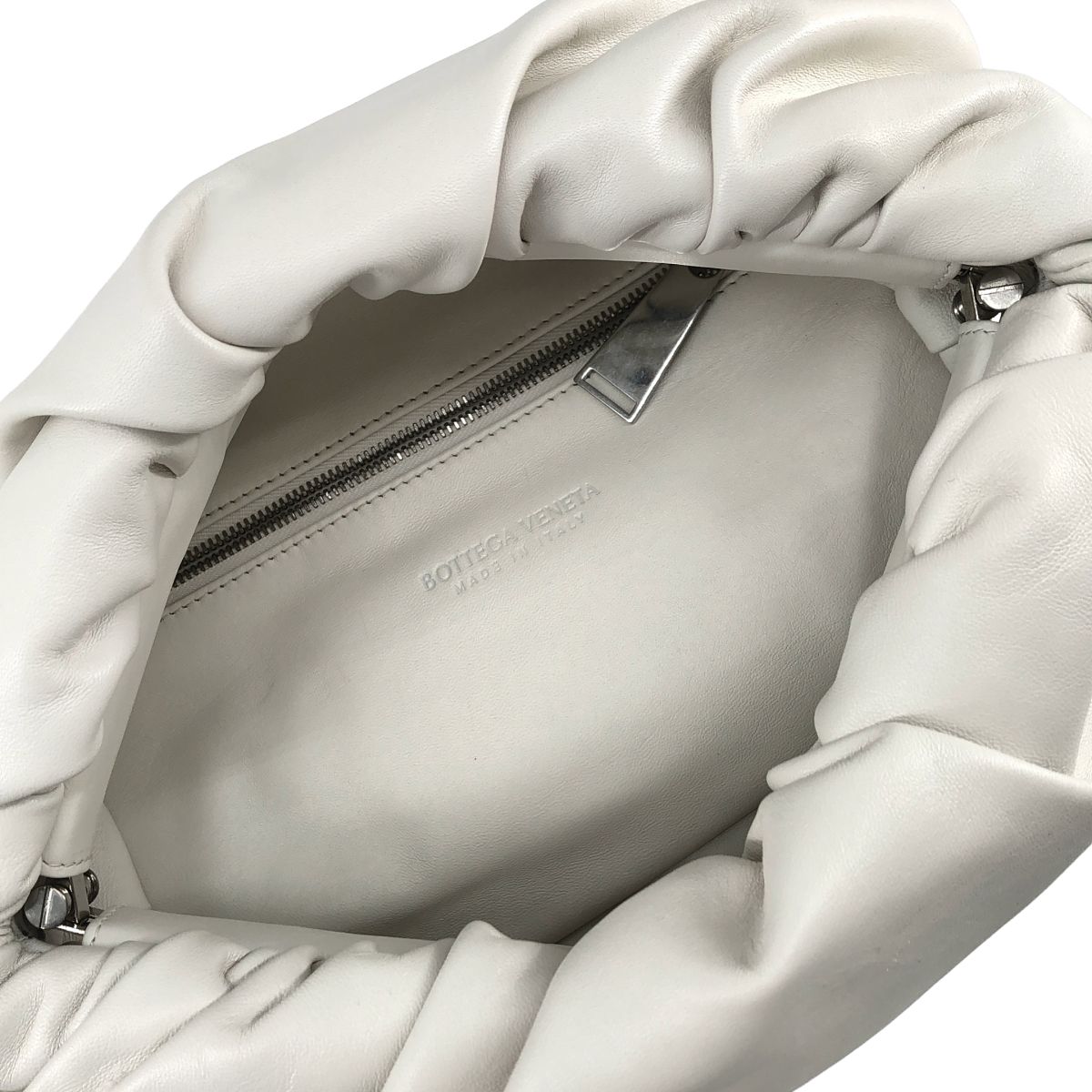 Bottega Veneta the Pouch Belt Bag White — view 3