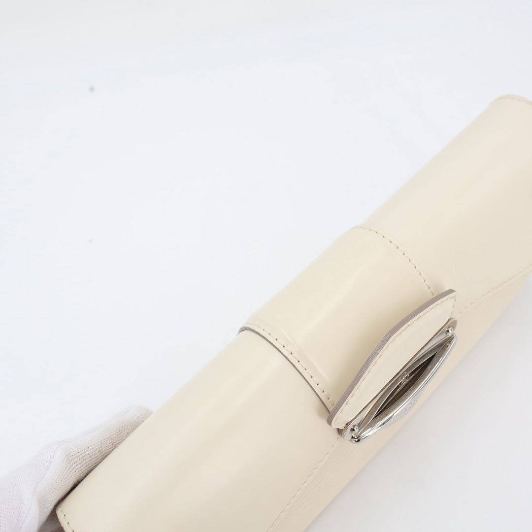 Louis Vuitton Pochette Montaigne Off Shoulder Bag — view 4