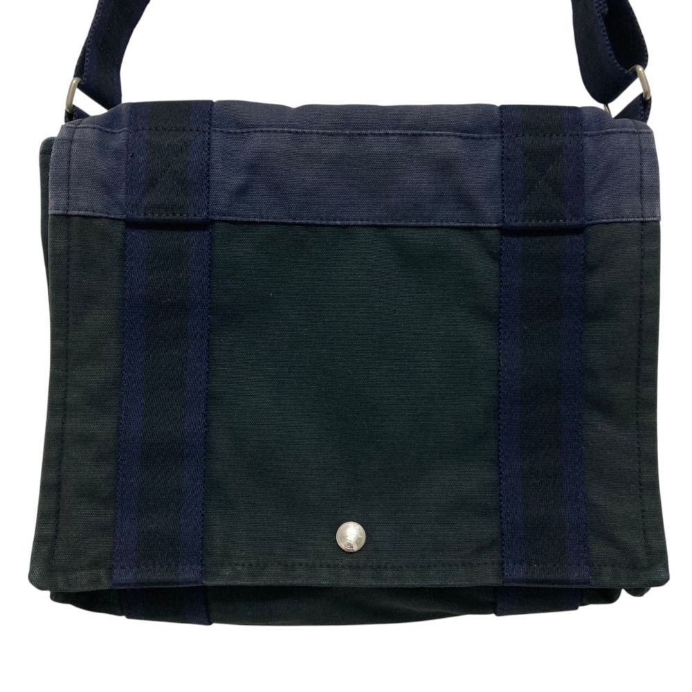 Hermes Fourre Tout Besace PM Shoulder Bag Navy Black — view 3