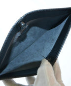 Louis Vuitton Epi Pochette Demilune Handbag Black — view 3