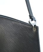 Louis Vuitton Epi Pochette Demilune Handbag Black — view 7