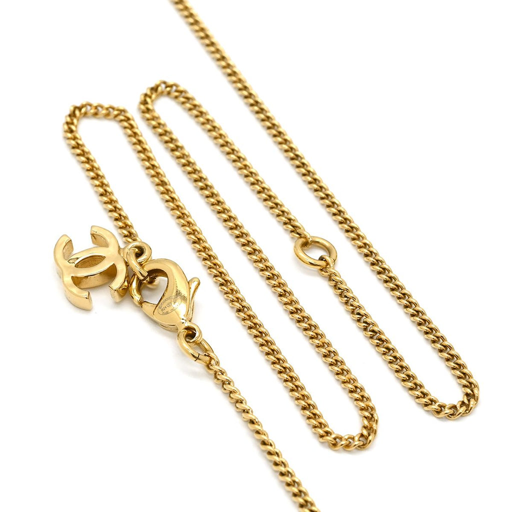 Chanel Necklace Rhinestone CC Logo Lacquer White Black Gold CC Mark Swing — view 5