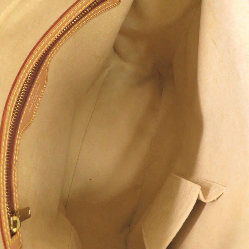 Louis Vuitton Looping GM Monogram Shoulder Bag — view 5