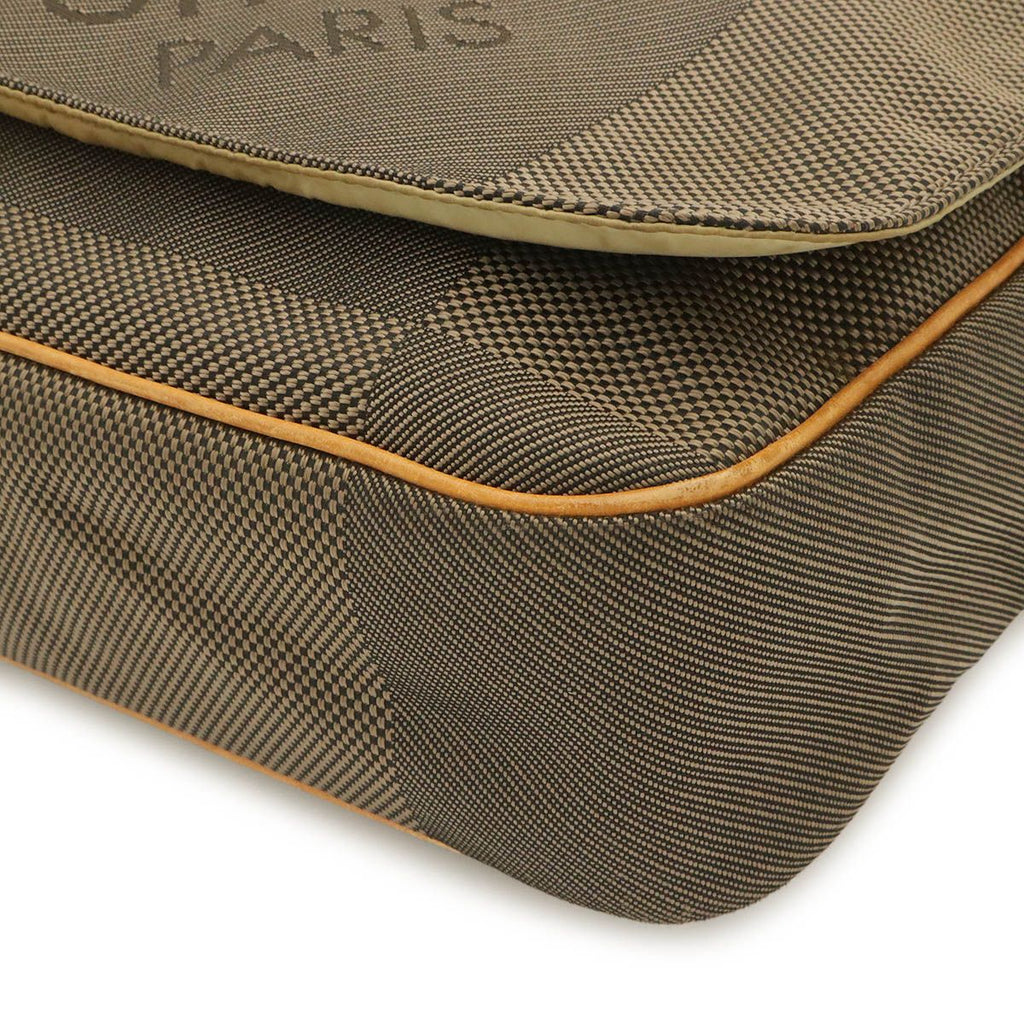 Louis Vuitton Damier Geant Petit Message Messenger Bag Crossbody Tail Khaki — view 3