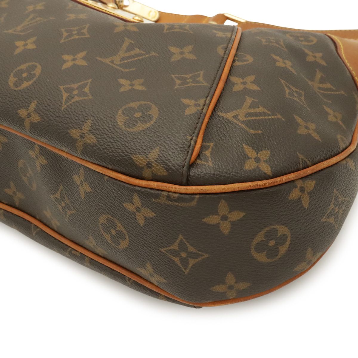 Louis Vuitton Monogram Thames GM Shoulder Bag — view 3