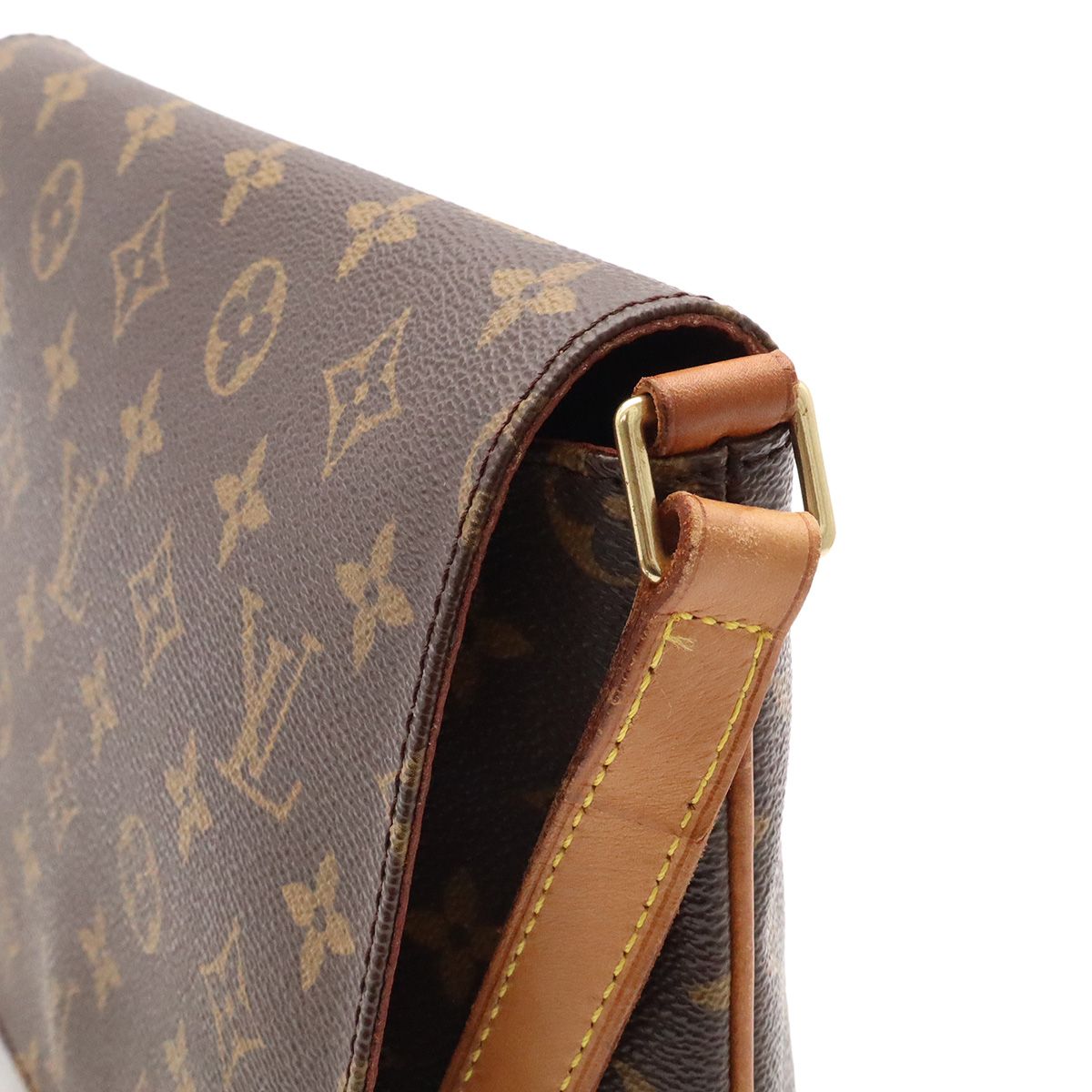 Louis Vuitton Monogram Musette Tango Short Crossbody — view 5