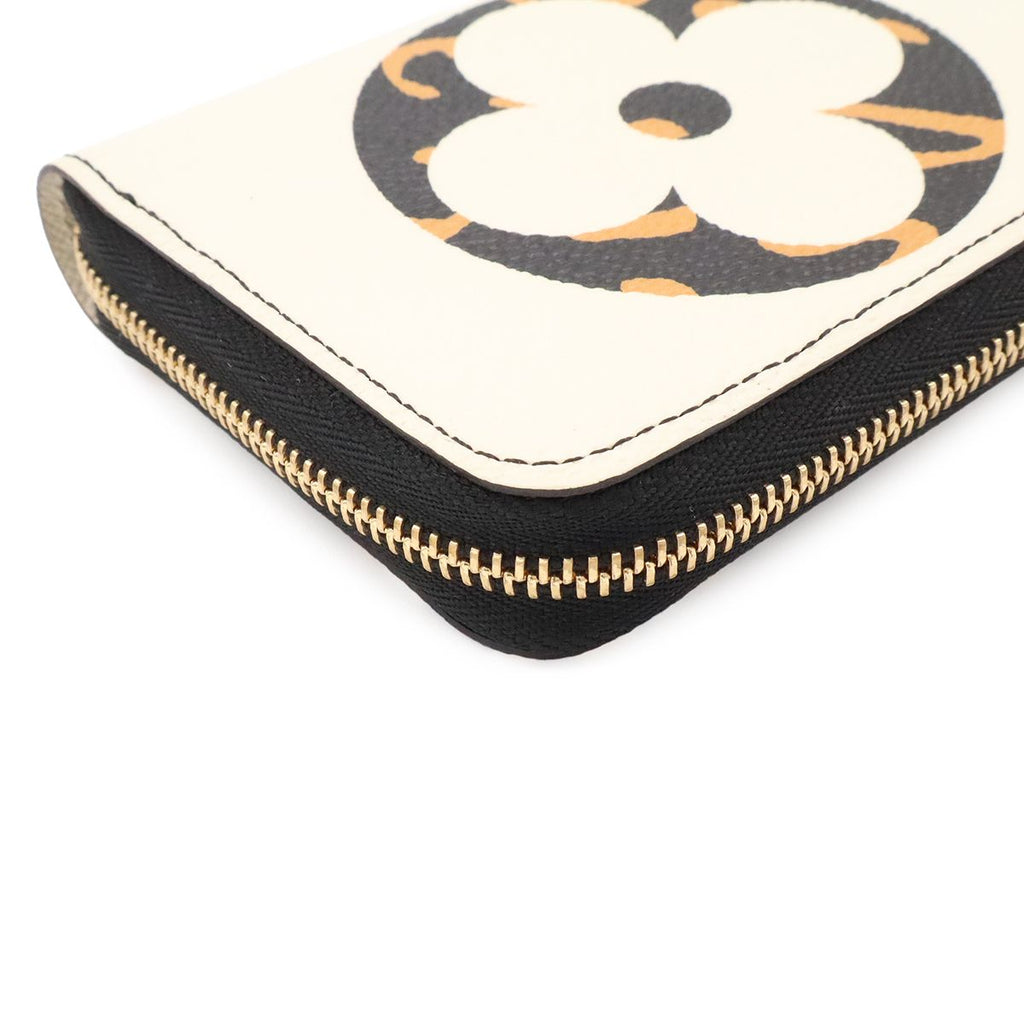 Louis Vuitton Monogram Jungle Zippy Coin Purse Zip Around Ivoire — view 3