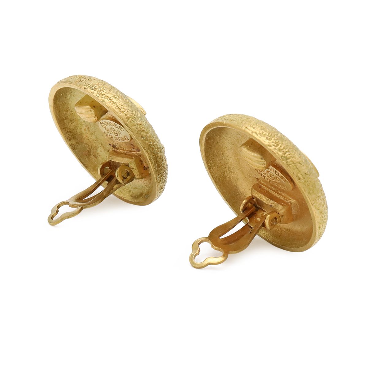 Chanel 95P CC Logo Button Round Earrings Vintage Gold Plated — view 4