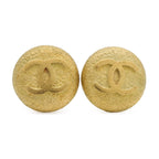 Chanel 95P CC Logo Button Round Earrings Vintage Gold Plated