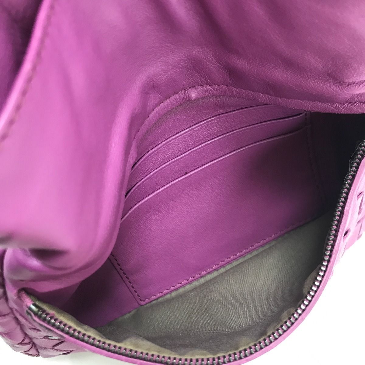 Bottega Veneta Shoulder Bag Intrecciato Purple — view 8