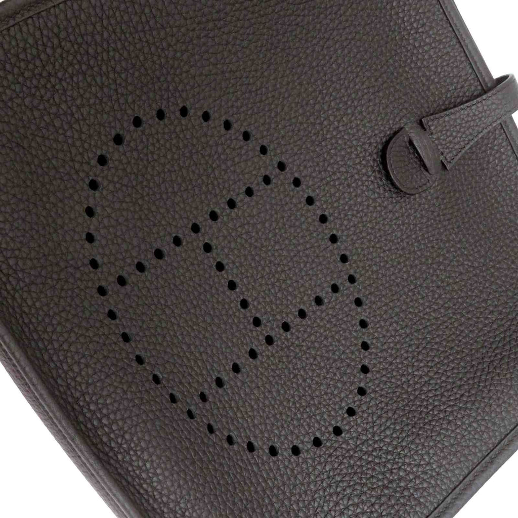 Hermes Evelyne Iiipm Black Shoulder Bag Taurillon Clemence Stamp — view 8