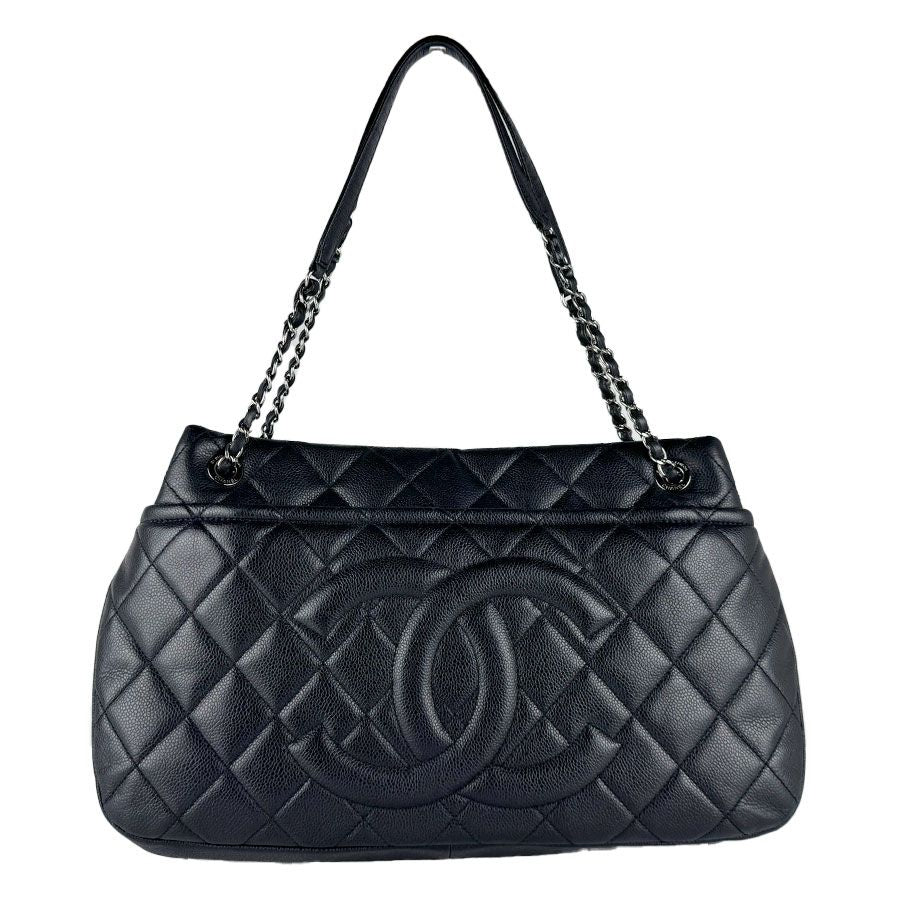 Chanel Shoulder Bag Black
