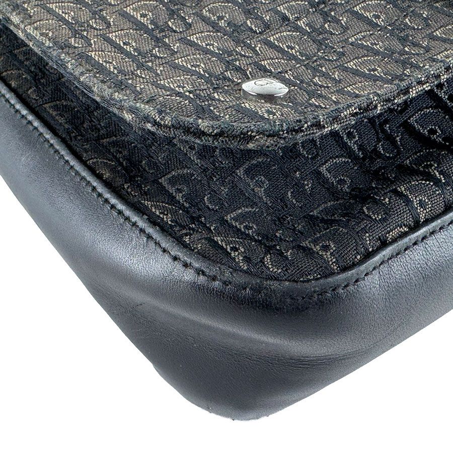 Dior Crossbody Shoulder Bag — view 8
