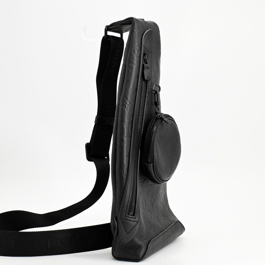 Louis Vuitton Belt Bag — view 2