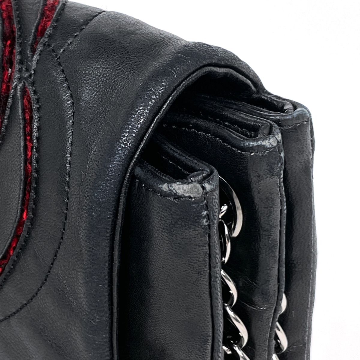 Chanel Shoulder Bag CC Logo Camellia Leather Black — view 5