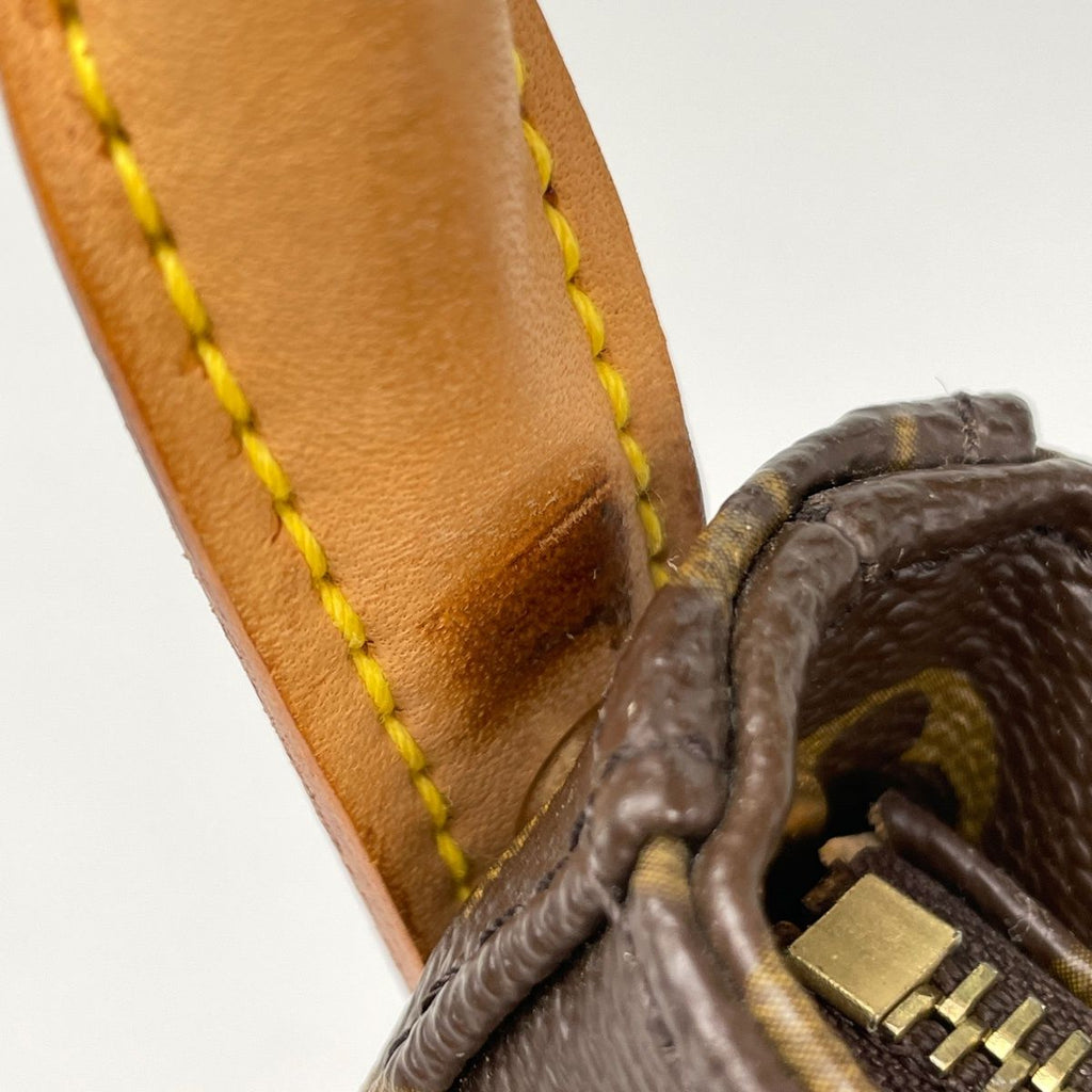 Louis Vuitton Looping MM Shoulder Bag Monogram Brown — view 4