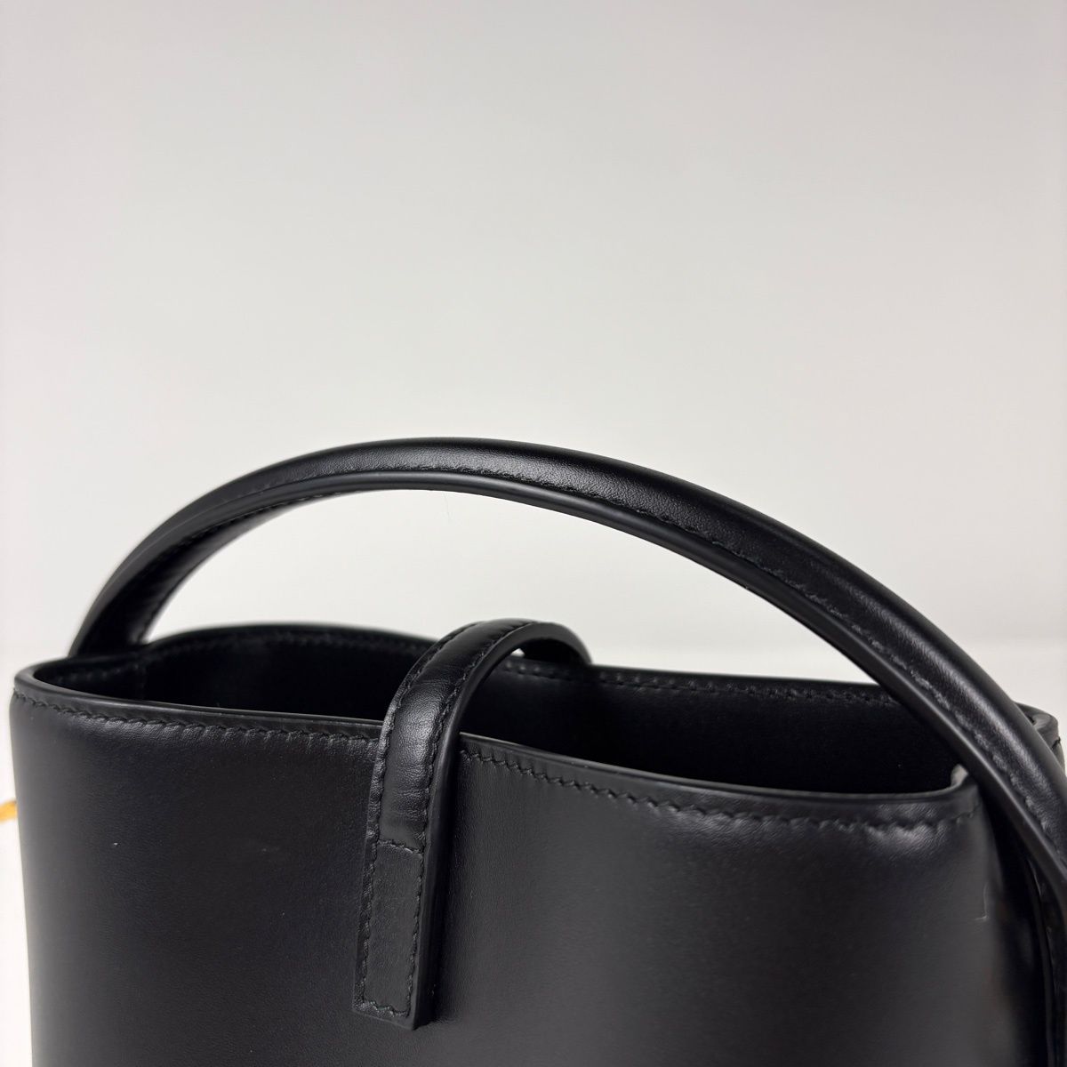 Saint Laurent Paris le 37 Mini Bucket Bag 2-Way Leather Black — view 5