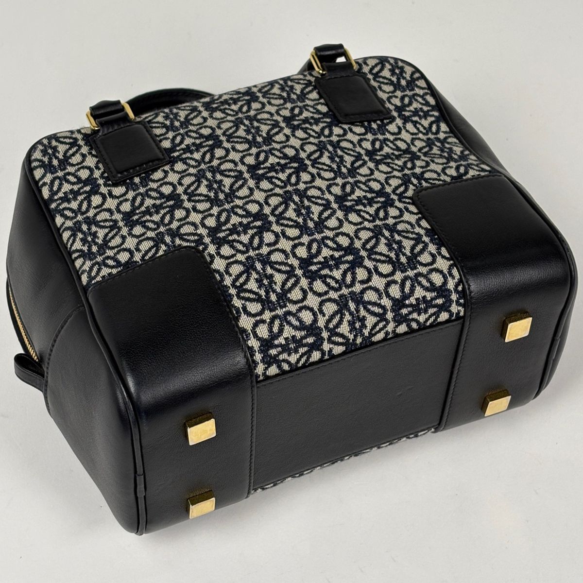 Loewe Handbag Amazona 19 Square Bag 2-Way Anagram Leather Black Navy — view 2