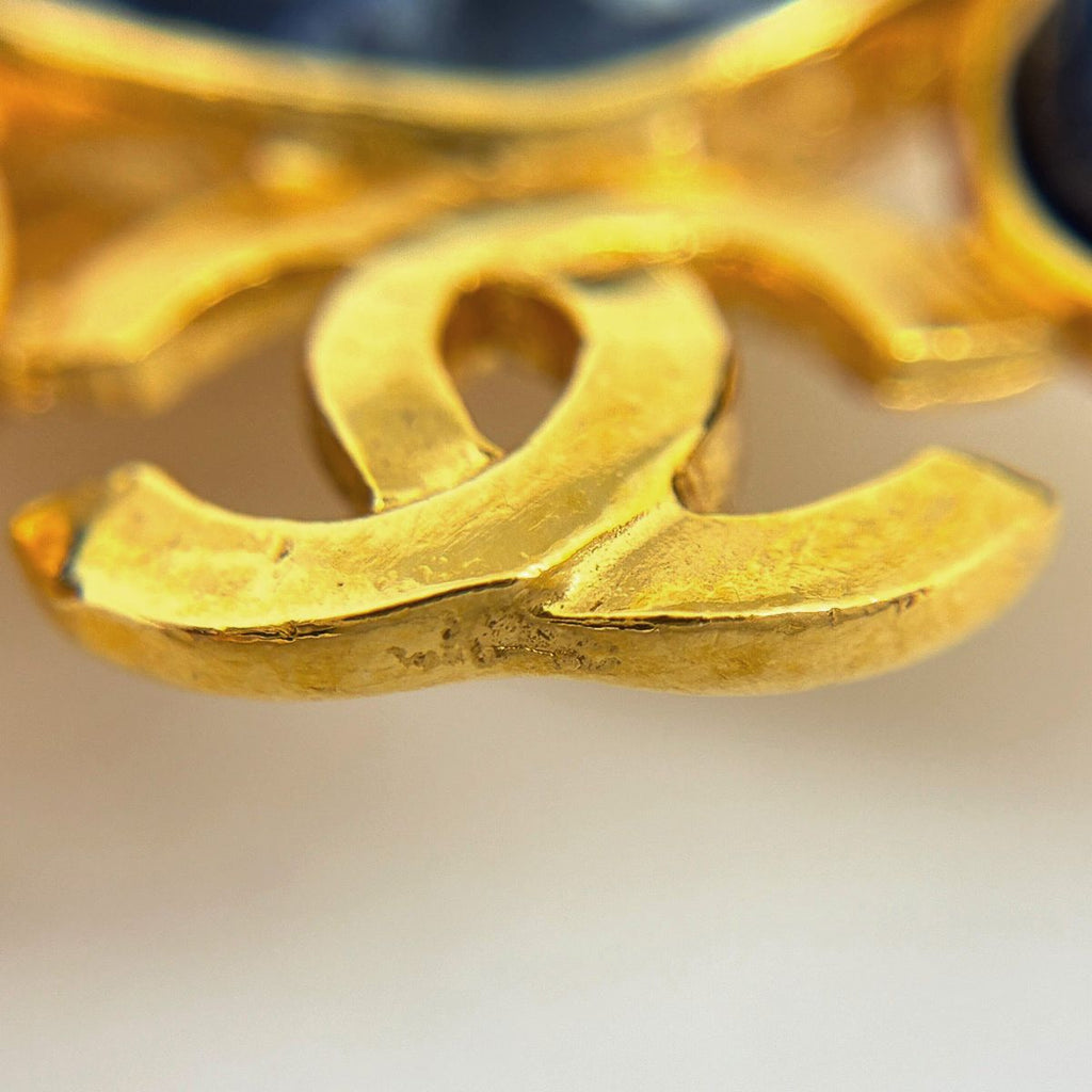 Chanel Brooch CC Logo Color Stone Gold Blue — view 4